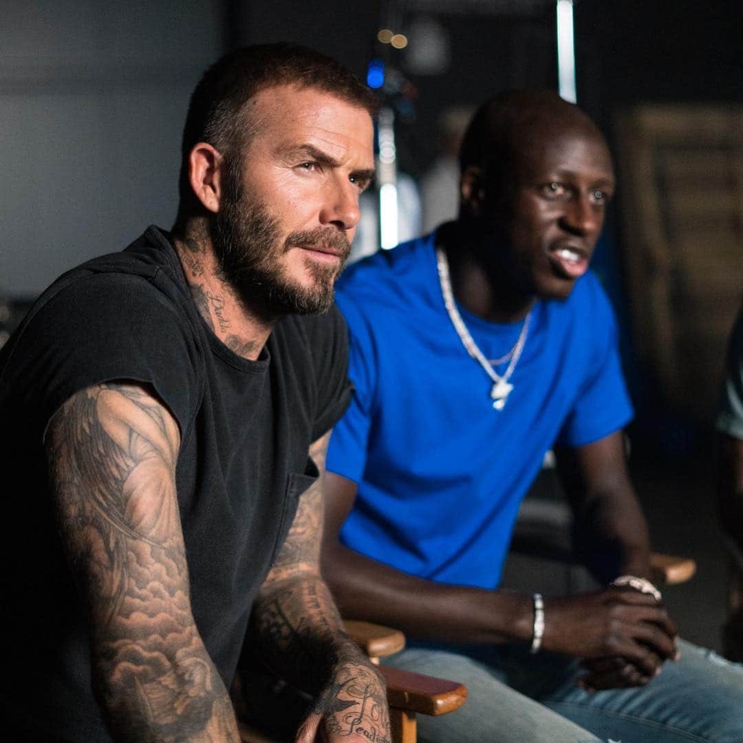 バンジャマン・メンディのインスタグラム：「Mancs do it better. Happy birthday @davidbeckham 👏🏿❤️」