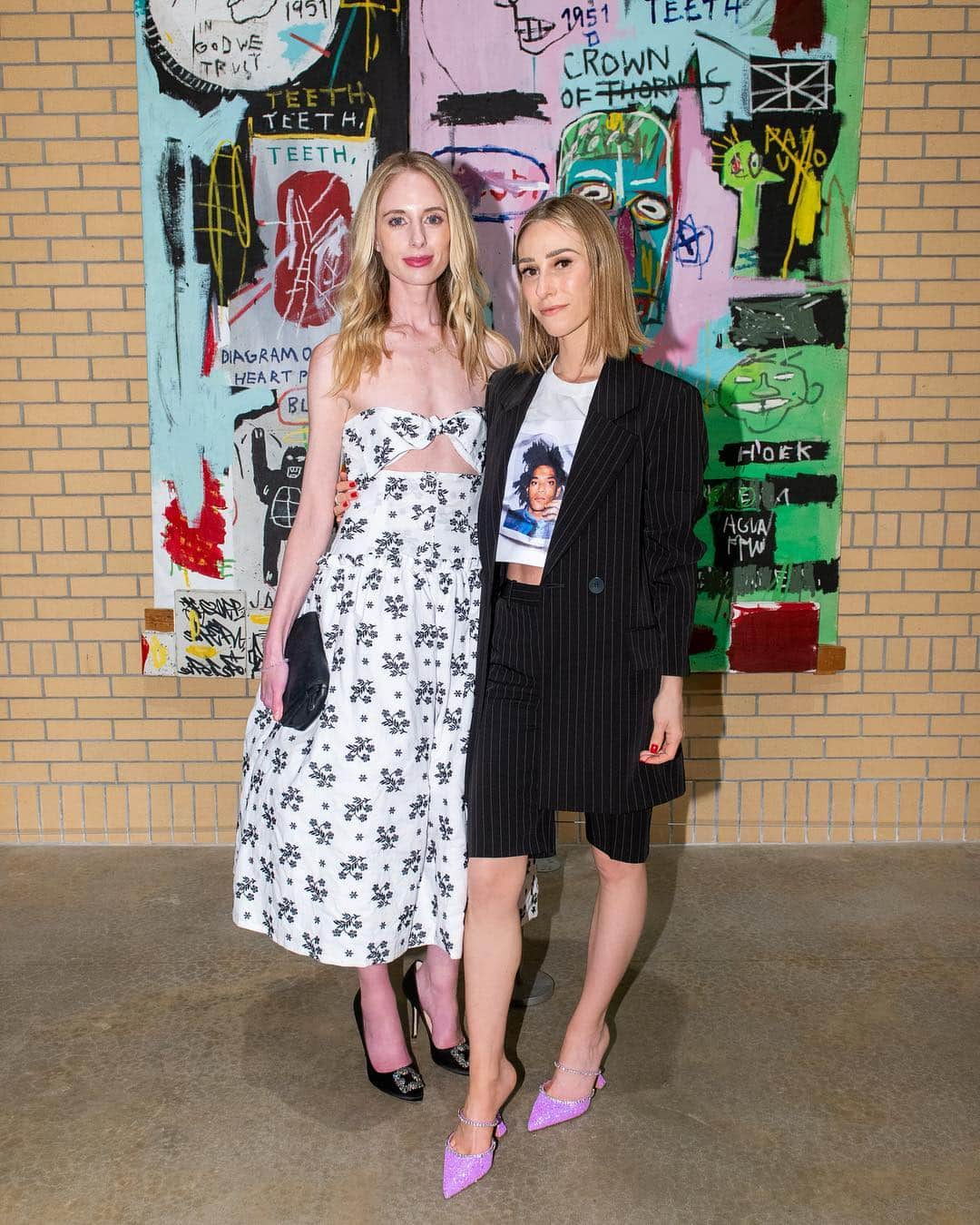 Ashley Avignoneのインスタグラム：「Finally got to see the amazing #basquiat exhibition thanks to @saks and @misscleoviolet」