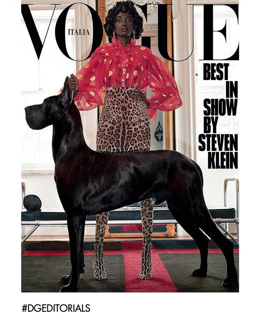 ドルチェ&ガッバーナさんのインスタグラム写真 - (ドルチェ&ガッバーナInstagram)「Anok Yai wears Dolce&Gabbana on the cover of @vogueitalia.  Photographed by @stevenkleinstudios Styled by @patti_wilson.  #DGWomen #DGCelebs」5月3日 1時37分 - dolcegabbana