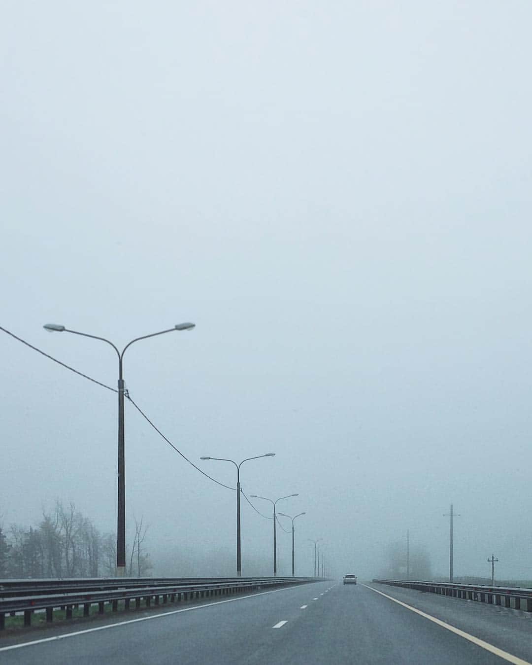 Ilya Mikhailovのインスタグラム：「🏎💨 #roadtrip」