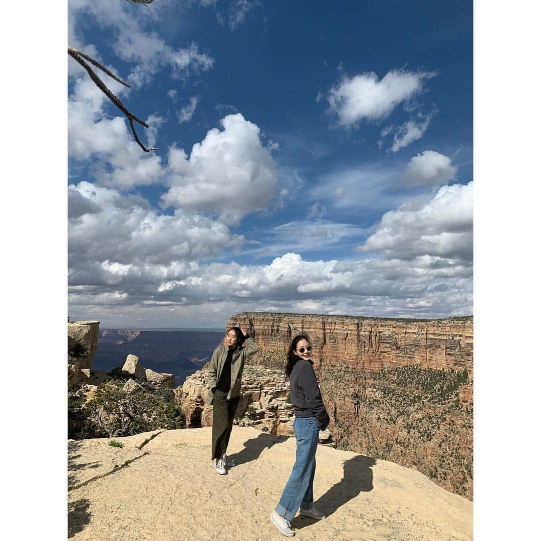 キム・ゴウンさんのインスタグラム写真 - (キム・ゴウンInstagram)「많은 생각을 하게 한 #grandcanyon」5月2日 17時27分 - ggonekim