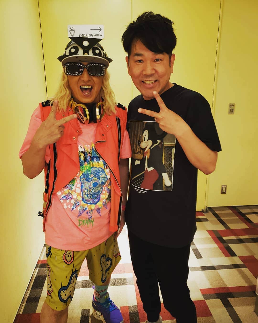 DJ KOOさんのインスタグラム写真 - (DJ KOOInstagram)「皆さん！！GW いかがお過ごしでしょうか！！ボクは休みはないのですが、ありがたくお仕事を頂いて楽しんでいます！！番組の収録で！！フジモンさん！！そして島崎和歌子さん & 小宮さんと！！ #gw #フジモン #三四郎小宮 #島崎和歌子 #DJKOO」5月2日 18時05分 - dj_koo1019