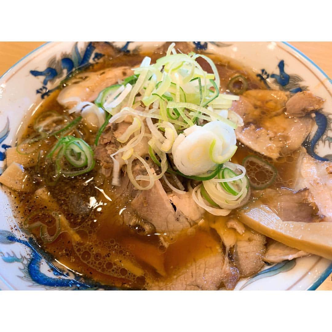 アンジェラ芽衣のグルメインスタ