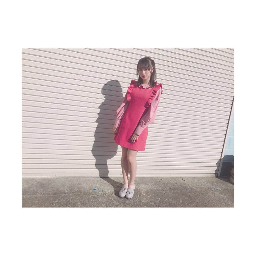 横山結衣さんのインスタグラム写真 - (横山結衣Instagram)「かわいすぎるお洋服〜☺️ いちごちゃんみたい🍓✩°｡⋆♡*° @lilyboutique_official」5月2日 18時48分 - yoko_yui_team8