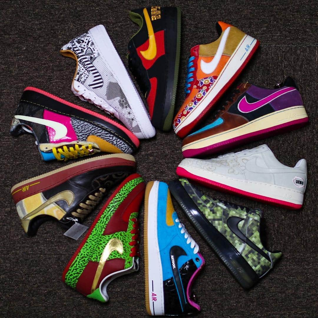 SneakerBox.jpさんのインスタグラム写真 - (SneakerBox.jpInstagram)「🌈AF1 Circle🌈 お気に入りAF1😋 AF1、DUNKは何だかんだ不滅🔥 飽きのこないこのデザインがずっと好きです👏 #sneakerbox #NIKEiD #mynikeids #AF1 #IAMAF1 #AF1Gallery #TeamAF1 #africasfinestsneakerhead #cowpuncherscrew #sneads #bgkicks #jentwice #kicks0l0gy #Foot_Balla #iloveswoosh #sneakernews #nicekicks #solecollector #complexkicks #kicksonfire #igsneakercommunity #RIFLA #shoegamefuckedup #kingofsneakers #HichemOG #nikeidcreatives  #nikebespoke  #nikeidbespoke #nitromicrophoneunderground」5月2日 20時37分 - sneakerbox.jp