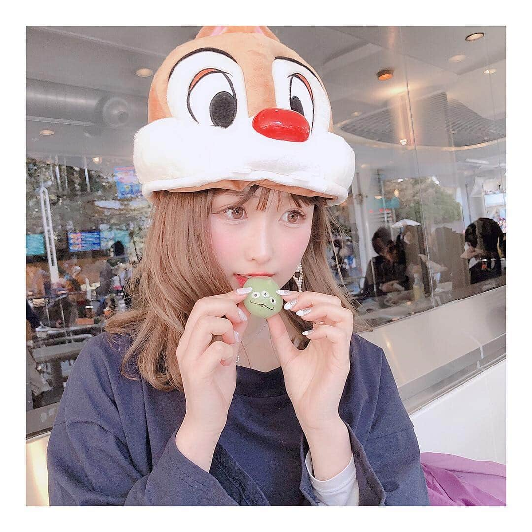 浦西ひかるさんのインスタグラム写真 - (浦西ひかるInstagram)「今日やっとYouTubeにディズニーデートの動画アップできた！ みてね！！！！ 動画の中で言ってたあざとい選手権の写真ww #ヒートテック #だっさ」5月2日 20時57分 - uranishihikaru