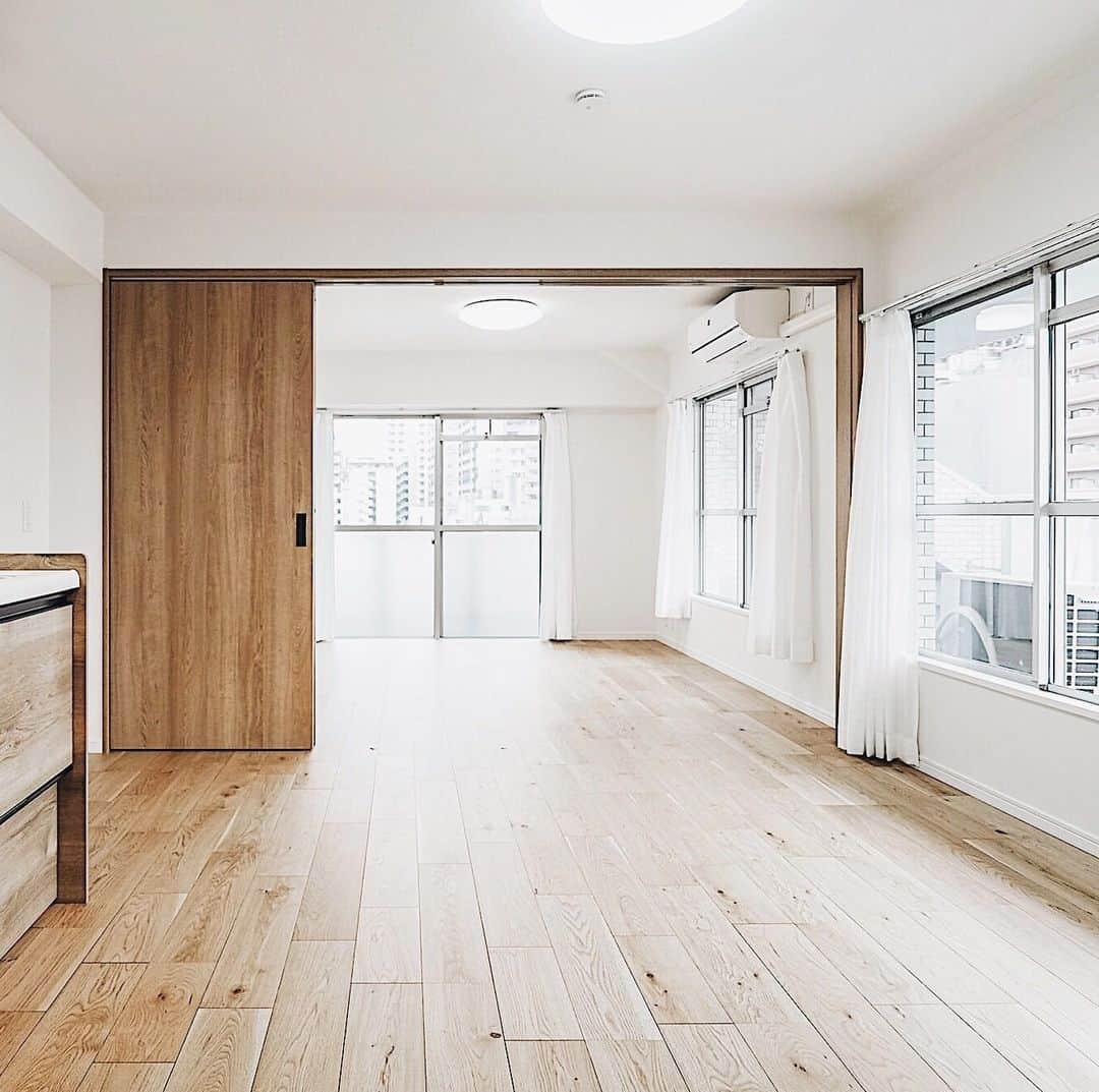 カウカモ ｜『一点もの』の住まいに出会おうのグルメインスタ