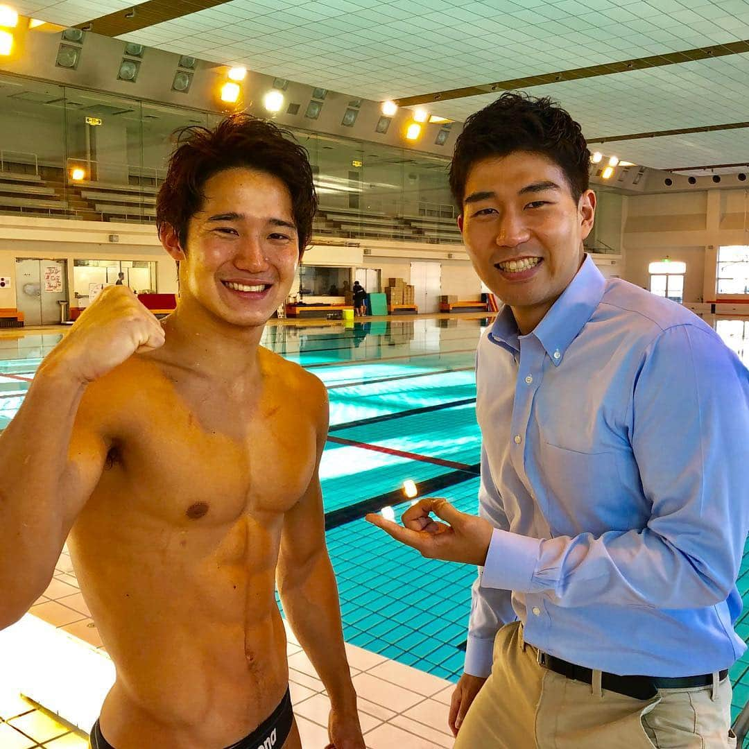 内野泰輔さんのインスタグラム写真 - (内野泰輔Instagram)「水球日本代表の「小さな巨人」  富山県で行われた水球日本代表の合宿 身長165cmと小柄ながらスピードを武器に大柄な外国人選手と渡り合う荒井陸選手(@a2desu )にお話を伺いました！ 「この体格は強みです」 そう語る水球日本代表の小さな巨人 荒井選手が見据える東京オリンピックとは  詳しくは今日のLive News αスポーツコーナーで！  #荒井陸 選手 #水球 #日本代表 #ポセイドンジャパン #小さな巨人 #爽やか #マッチョ  #LiveNewsα #フジテレビ」5月2日 21時31分 - taisuke_uchino