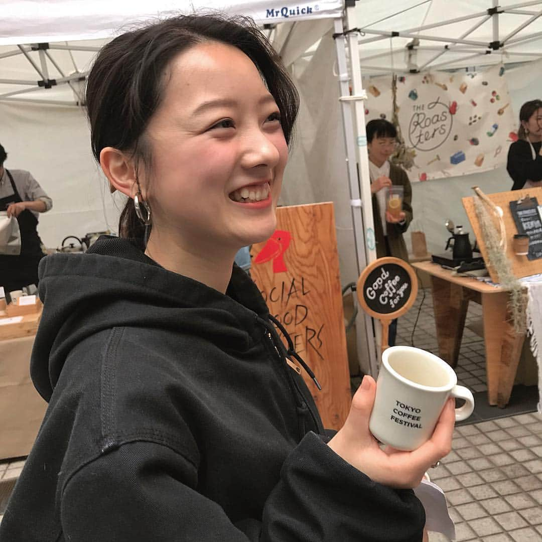 柴崎汐理さんのインスタグラム写真 - (柴崎汐理Instagram)「#コーヒーはブラック派  Coffee festival 楽しかった〜☕️ 毎週のように行われればいいのに笑 ・ ・ ・ ・ ・ ・ ・ ・ ・ ・ ・ ・ #instagood #instalike #柴崎汐理 #拡散希望  #私服 #女子大生 #ポートレート #モデル #東京カメラ部 #撮影モデル#サロモ #作品撮り #撮影 #東京美女撮影部 #撮影依頼受付中 #撮影依頼募集中 #被写体 #渋谷 #代官山 #原宿 #表参道 #フォロー #フォローミー #coffee」5月2日 21時32分 - misskokudai18_2