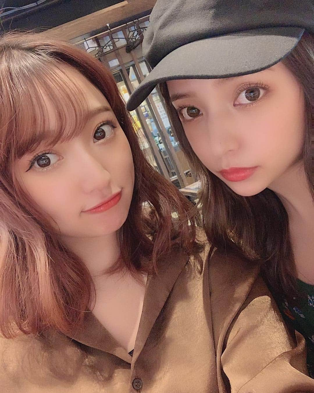 平尾優美花（ゆみちぃ）さんのインスタグラム写真 - (平尾優美花（ゆみちぃ）Instagram)「隣にいて、9年目のひと👭 #たくさん貼ってみた」5月2日 21時32分 - hirao_yumika