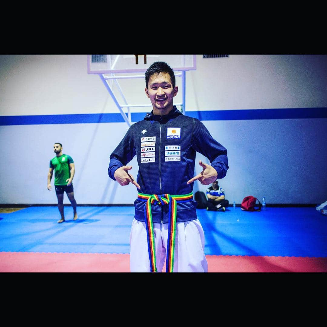 荒賀龍太郎さんのインスタグラム写真 - (荒賀龍太郎Instagram)「Karate Olympic sport👍 Belt of hope🥋 . . Photo by @aurelienmorissard  #karate2024#beltofhope#olympic」5月2日 22時28分 - araga1016