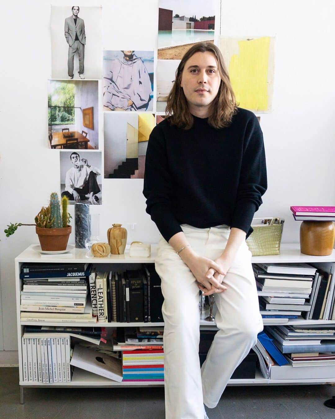 Club Monacoのインスタグラム：「“Mexico City and Oaxaca, Mexico inspired our spring/summer collection. Both cities were full of culture and a richness in color, soul, and spirit...we really tried to capture that essence through the palette, the print, and the ease.” - Club Monaco’s head of design, Steven Cateron — In celebration of the new season ahead, Club Monaco’s head of design, Steven Cateron, will share a look at our Spring/Summer 2019 collection and the inspiration that brought it to life. Follow along this month to learn about the story behind our latest pieces. View our stories for more.」