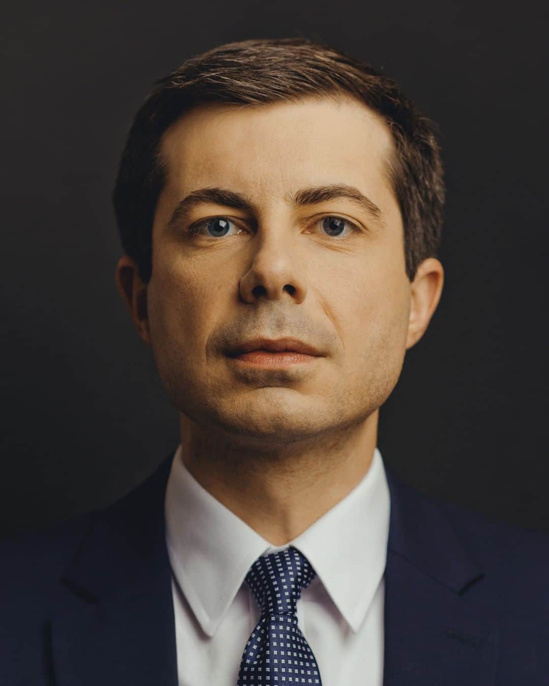 TIME Magazineさんのインスタグラム写真 - (TIME MagazineInstagram)「@pete.buttigieg’s greatest political asset may be his ear for languages. The mayor of South Bend (and early breakout star of the 2020 Democratic presidential primary) speaks eight, including Norwegian and Arabic, but he’s particularly fluent in the dialect of the neglected industrial Midwest. Buttigieg is a master of redefinition, a translator for a party that has found it increasingly difficult to speak to the voters who elected President Donald Trump, writes @charlottealter. The son of an English professor and a scholar of linguistics, he roots his campaign in an effort to reframe progressive ideas in conservative language. “If the substance of your ideas is progressive but there’s mistrust about them among conservatives, you have three choices,” Buttigieg tells TIME. “One is to just change your ideas and make them more conservative. The second is to sort of be sneaky and try to make it seem like your ideas are more conservative than they are. And the third, the approach that I favor, is to stick to your ideas, but explain why conservatives shouldn’t be afraid of them.” Read more at the link in bio. Photograph by @ryanpfluger for TIME」5月2日 22時52分 - time