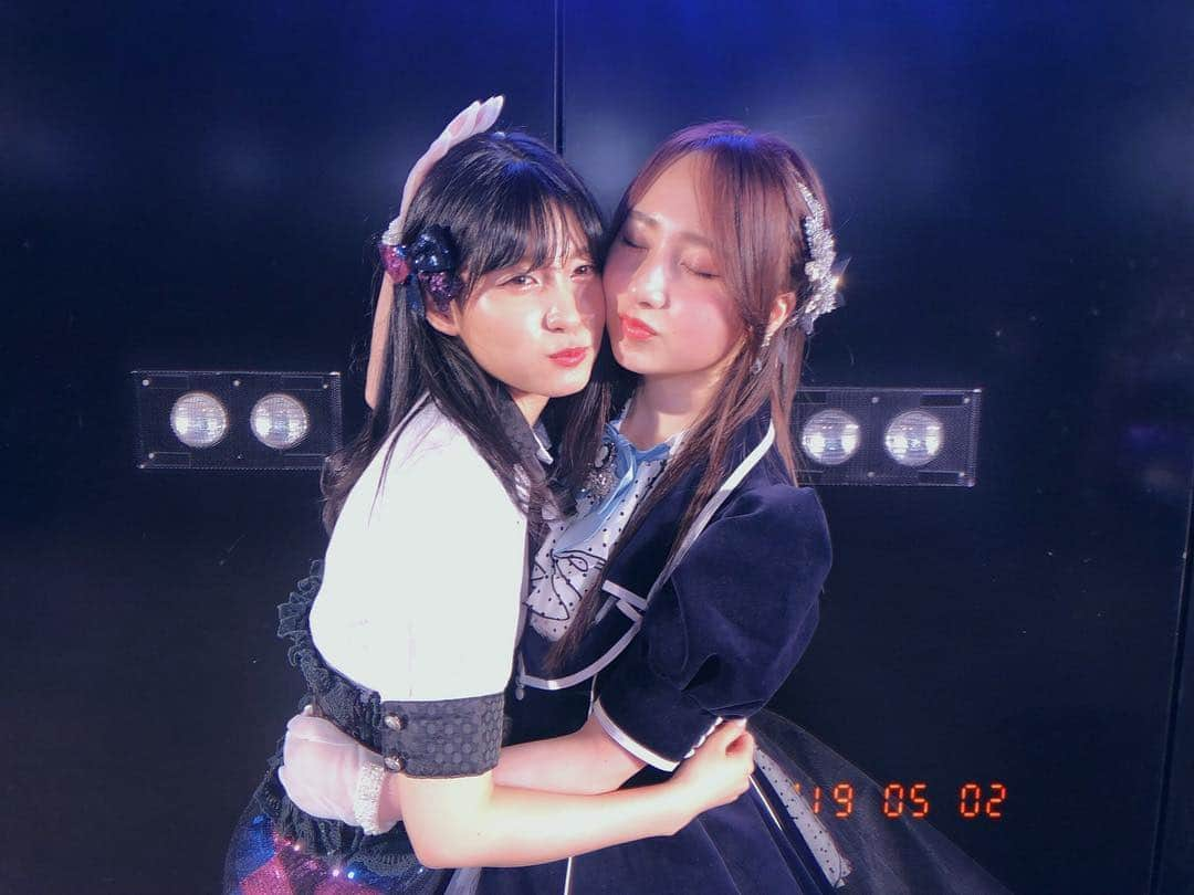 谷口めぐさんのインスタグラム写真 - (谷口めぐInstagram)「Big Looove...❤︎ #高橋朱里AKB48卒業公演 #高橋朱里 ちゃん #🥚 #だいすき」5月2日 23時00分 - o_megu1112