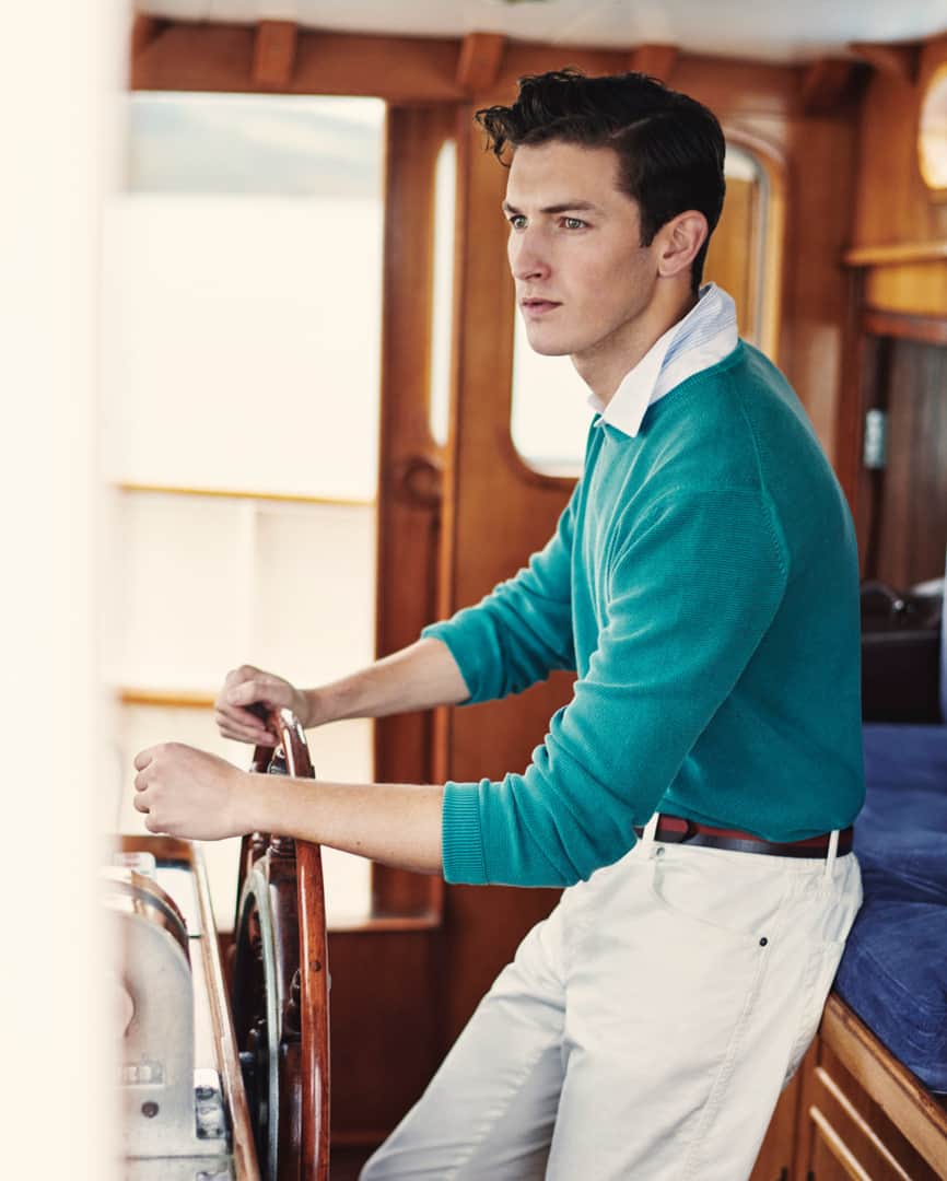 ハケットのインスタグラム：「Sail through the season in style with our British Navy collection. Explore at the link in bio. #Hackett #NewCollection」