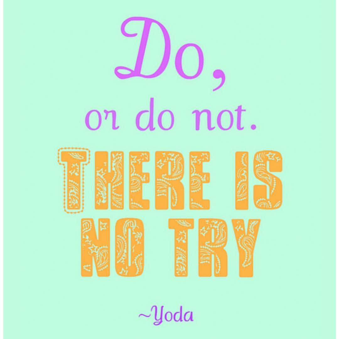 レイ・アレンさんのインスタグラム写真 - (レイ・アレンInstagram)「At the end of the day you either performed your task or not. There are no reasons or excuses that suffice.  Don't TRY to do something, that's your way of giving yourself an out in case it doesn't work out. Be all in and JUST DO IT!  Add a little UMPH to your TRI #getit #yoda #maytheforcebewithyou」5月2日 23時21分 - trayfour