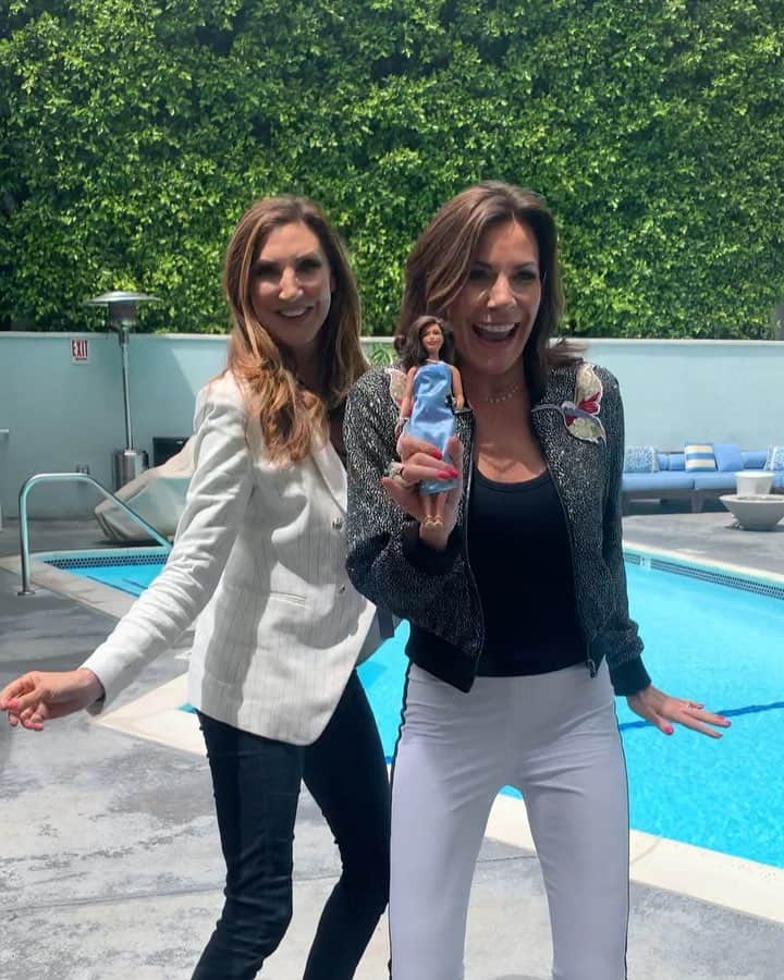 ヘザー・マクドナルドのインスタグラム：「Countess Luann, Luann Barbie and I had a great time on Juicy Scoop together.  Listen and subscribe to our episode out now! Let me know what you found most interesting about our conversation.」