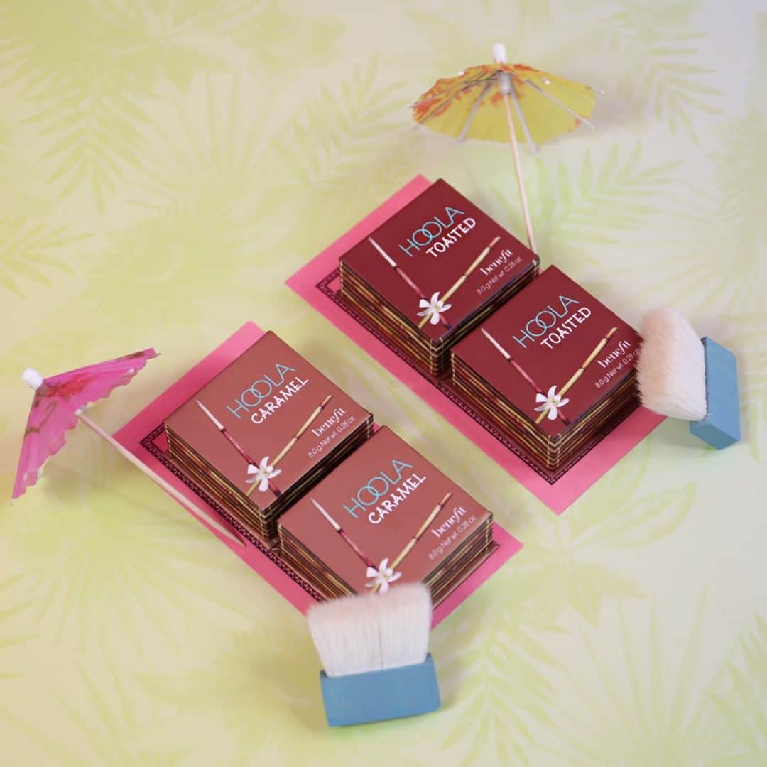 Benefit Cosmetics UKさんのインスタグラム写真 - (Benefit Cosmetics UKInstagram)「Comment bellow with your next holiday location 🌞🌞#benefit #beauty #hoola #toasted #caramel . . . 📷 Image Description: NEW hoola toasted and caramel in a beach scene」4月9日 1時00分 - benefitcosmeticsuk