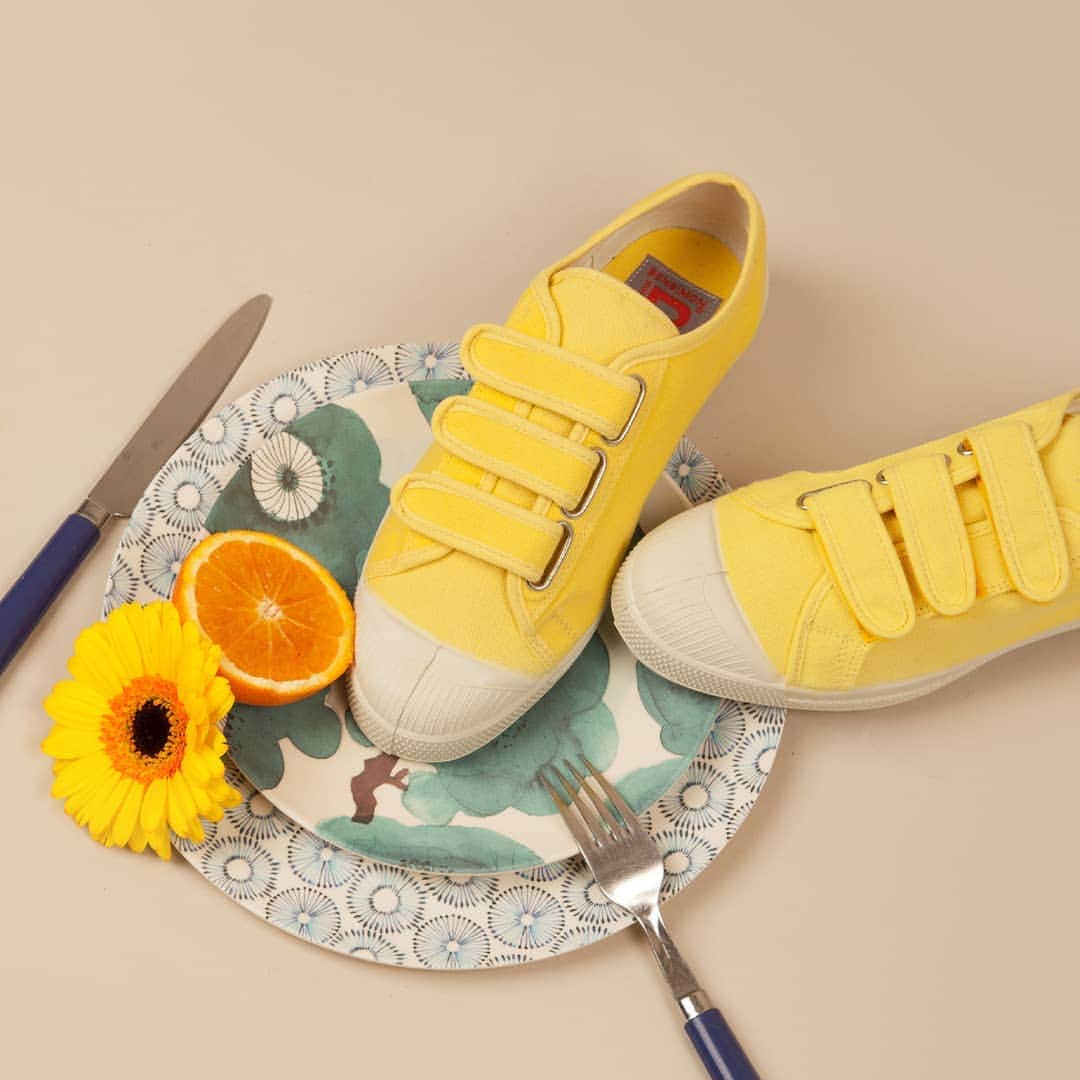 ベンシモンのインスタグラム：「NEW IN Scratch fever 💛 > Available now on Bensimon.com #bensimon #newin #pe19 #yellow」