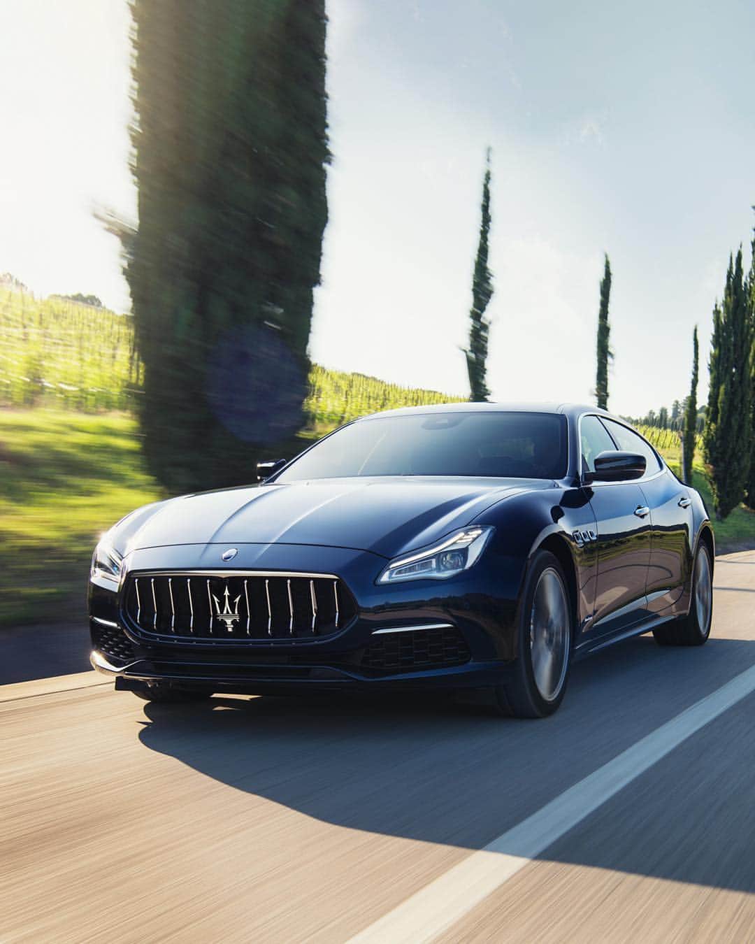 マセラティさんのインスタグラム写真 - (マセラティInstagram)「The elegance of the #MaseratiQuattroporte, beauty that never fades.  #Maserati」4月9日 2時10分 - maserati