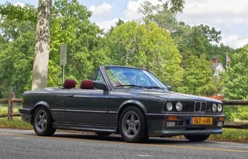 CarsWithoutLimitsさんのインスタグラム写真 - (CarsWithoutLimitsInstagram)「Classic 1987 E30 325i with only 78k miles now available for sale at on bringatrailer.com @bringatrailer」4月9日 2時13分 - carswithoutlimits