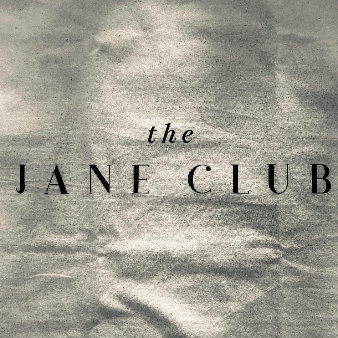 ケリスのインスタグラム：「@thejaneclub」