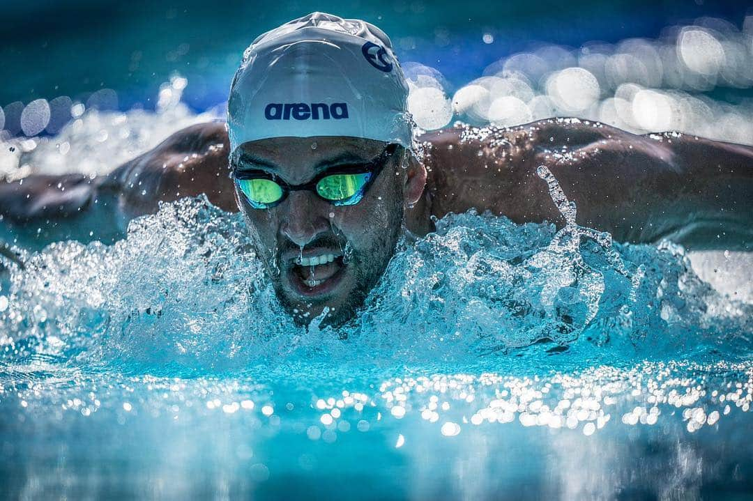 チャド・ルクロさんのインスタグラム写真 - (チャド・ルクロInstagram)「10th consecutive 200 fly national title/ qualified for world champs and gold in 100 free thanks for the support everyone 🙏🏼🇿🇦」4月9日 3時09分 - chadleclos92