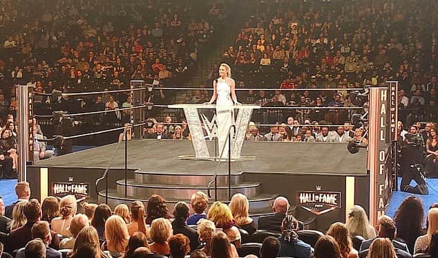 ステイシー・キーブラーさんのインスタグラム写真 - (ステイシー・キーブラーInstagram)「Surprise!! It was so great to be back with @wwe after 13 years away to induct my dear friend @torriewilson into the Hall of Fame in #NYC. ❤️❤️❤️ What an amazing night and incredible energy from the WWE Universe. The amount of love I felt from the fans, all the current and past superstars and my WWE family was extraordinary.⁣ ⁣ I am so grateful to have been a small part of the history of today’s Women’s Evolution. 💪 These women represent all of us who have have broken through barriers and overcome obstacles. Saturday night I proudly stood before 30,000 members of the #WWE Universe to honor my amazing friend. Torrie exudes a purity that very few possess. She has this genuine ability to uplift, inspire and leave people happier than when she found them.⁣ ⁣ Torrie, you deserve to be celebrated for your hard work, dedication and commitment, and I couldn’t be more proud to have inducted you into the #WWEHOF. ⁣ ⁣ Love you Torrie! ❤️😘」4月9日 3時41分 - stacykeibler