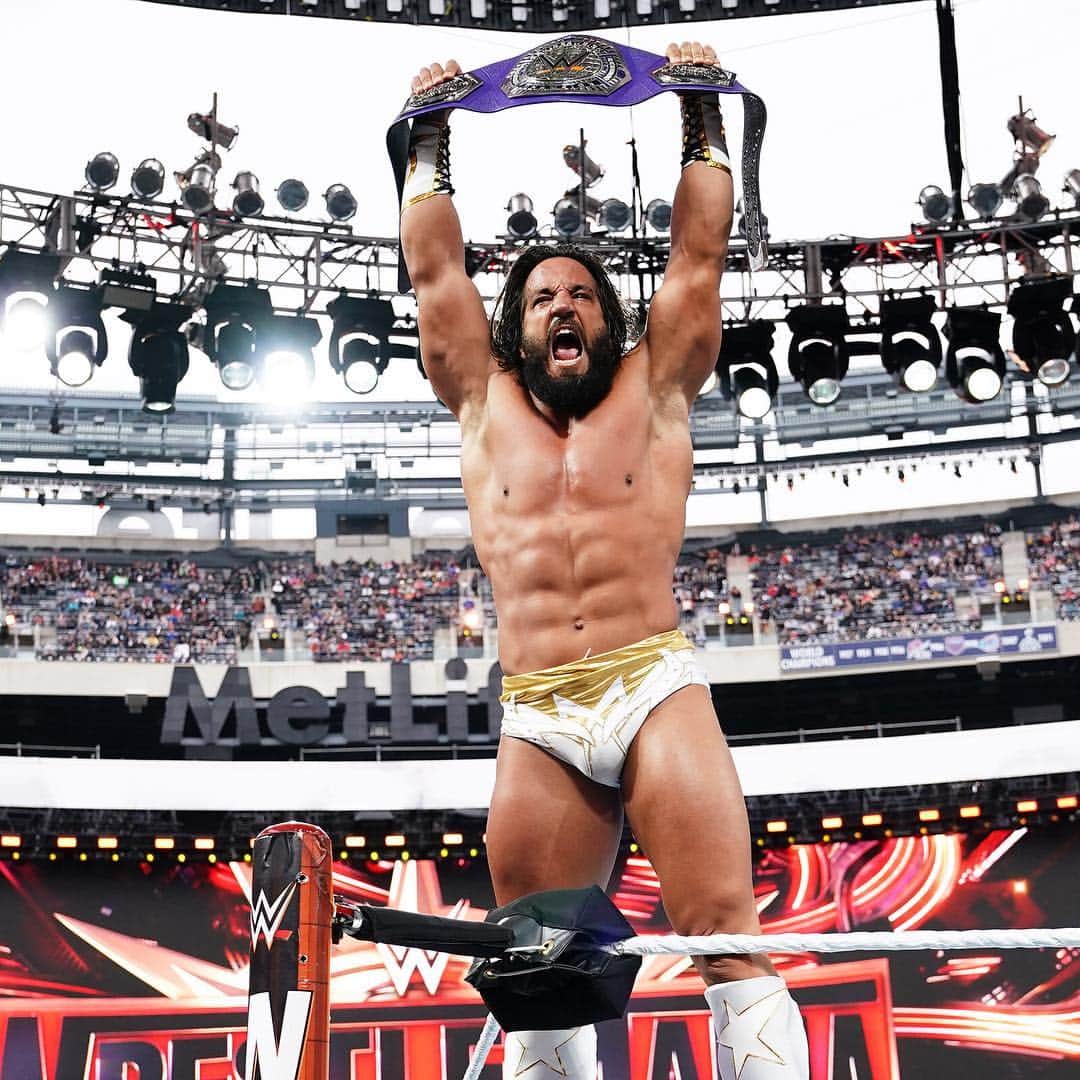 WWEさんのインスタグラム写真 - (WWEInstagram)「And NEWWWWW! #WrestleMania」4月9日 4時03分 - wwe