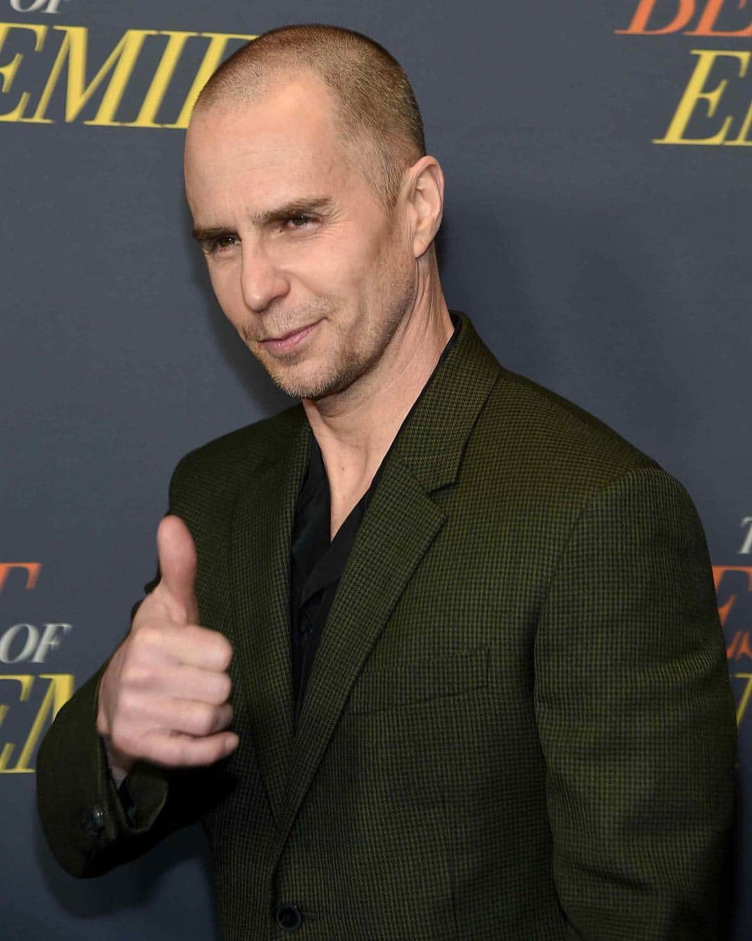GQさんのインスタグラム写真 - (GQInstagram)「Sam Rockwell is our new favorite bald badass. See the 9 Grooming Gods of the week at the link in bio.」4月9日 4時09分 - gq