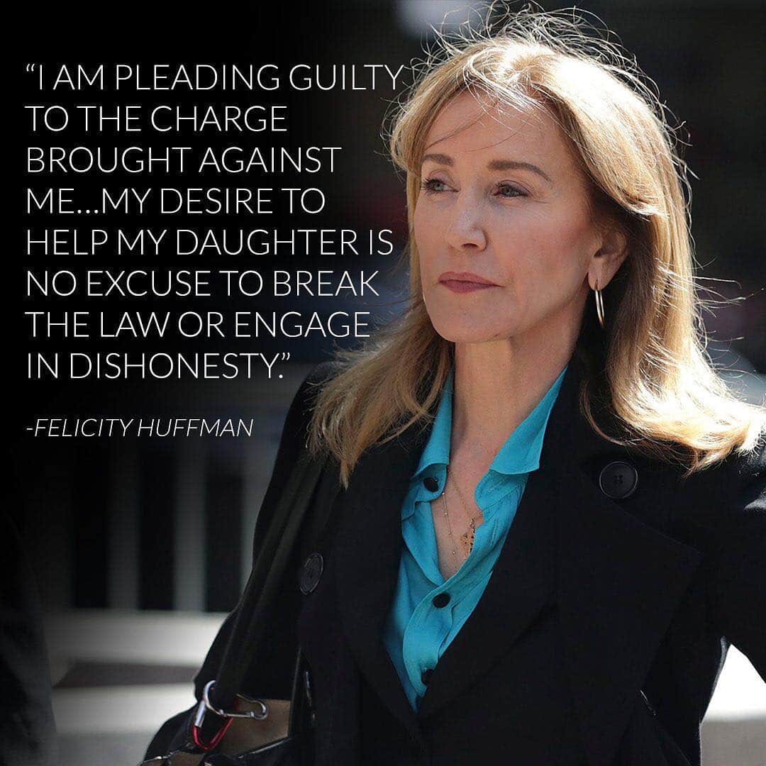 E! Onlineさんのインスタグラム写真 - (E! OnlineInstagram)「Felicity Huffman has agreed to plead guilty to charges of mail fraud and honest services mail fraud, but first she's penned a heartfelt apology to everyone from her family to the hardworking students and parents of universities. Link in bio for her statement. (📷: Shutterstock)」4月9日 4時28分 - enews