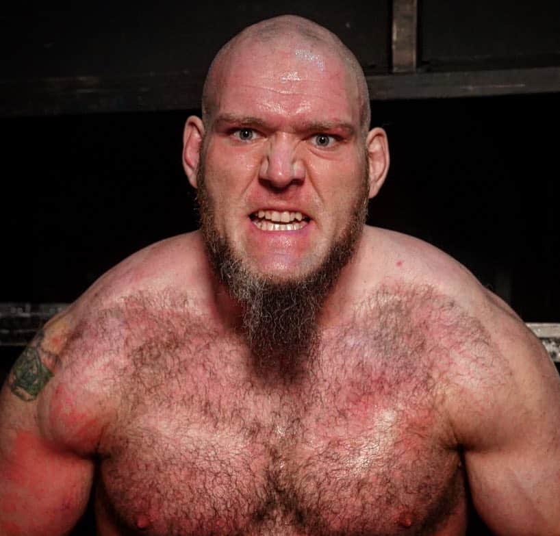 WWEさんのインスタグラム写真 - (WWEInstagram)「@lars_sullivan has arrived... unfortunately for @therealkurtangle.  #RAW」4月9日 9時55分 - wwe