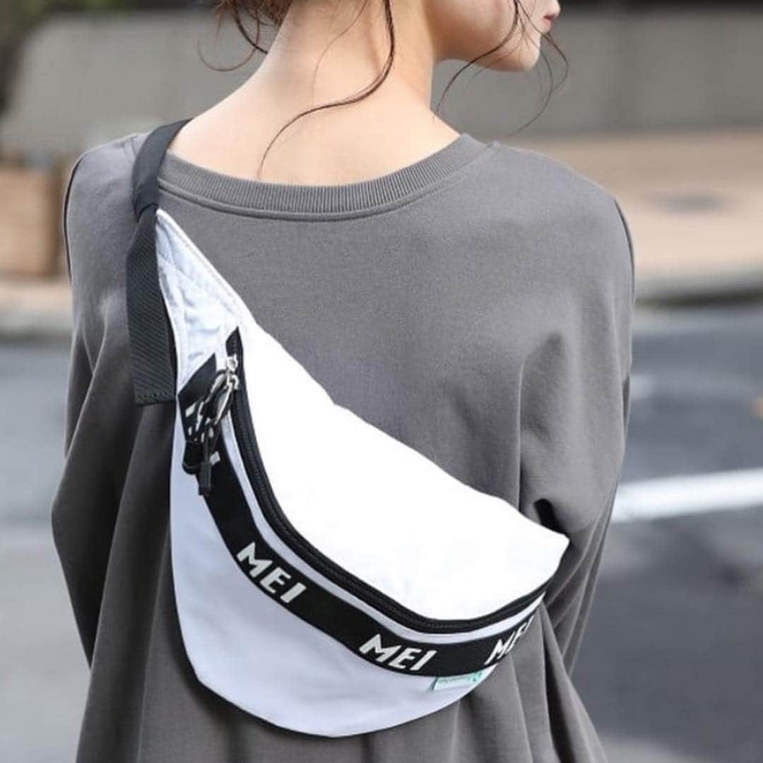MEI(メイ) さんのインスタグラム写真 - (MEI(メイ) Instagram)「VIS×MEI . @vis_jp とのコラボアイテムが登場！ . 19SSもブランドコラボが続々発売なので、お見逃さなく🥰 . . #mei #meibag #メイ #ウエポ #コラボ #vis #コラボバッグ #19ss」4月9日 9時58分 - mei_bag