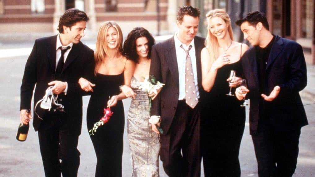 E! Onlineさんのインスタグラム写真 - (E! OnlineInstagram)「Okay #Friends, let's do this: You're trapped on an island and can only watch ONE of these TV shows. Choose wisely. (📷: NBC, WB, the CW, Netflix, ABC, Getty Images)」4月9日 6時44分 - enews