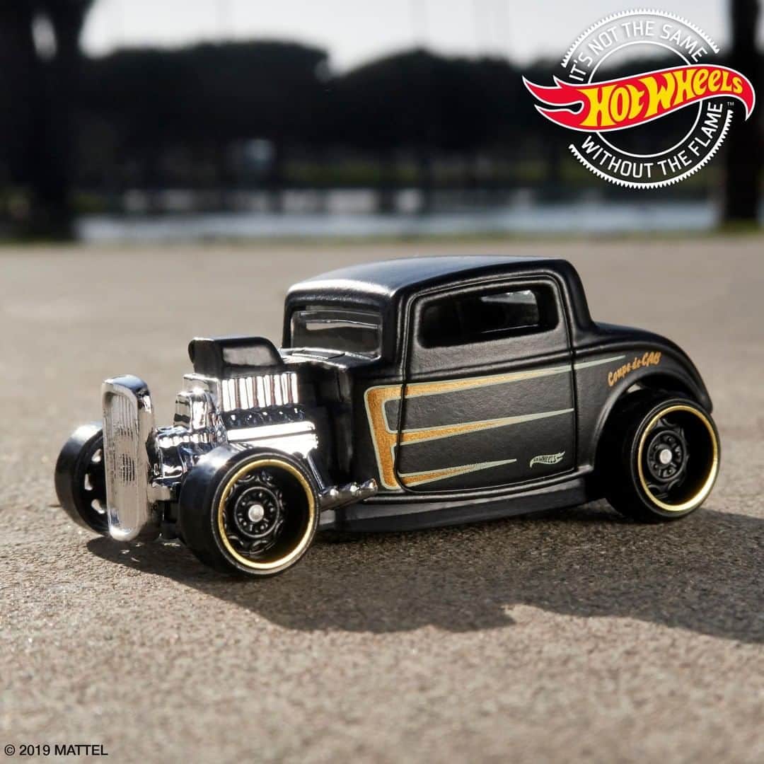 Hot Wheelsさんのインスタグラム写真 - (Hot WheelsInstagram)「The '32 Ford looks mean in its matte black finish and chromed-out engine. Who’s adding this to their ROD SQUAD™? ✋ #HotWheels #Ford . . . . #HotWheelsCollector #diecast #diecastcollector #hotwheelspics」4月9日 7時15分 - hotwheelsofficial