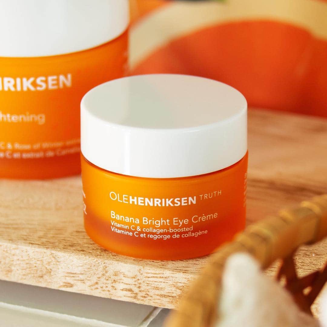 のインスタグラム：「"I cannot go a day without this product! The dramatic change I've seen in a short amount of time is incredible. This stuff seriously brightens my under eye area, de-puffs and moisturizes perfectly. It doesn't bother me during application and wears beautifully under makeup. I've been using this product for about three months now and I won't be looking for another." - aMaggie on @sephora. Leave a 🍌 if you agree ⬇️」