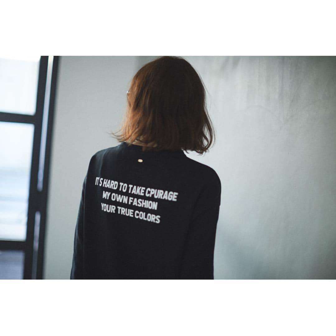 TOKYOSTYLISTTHEONEEDITIONのインスタグラム：「#message #logo #athleisure  #relax #coordinate #fashion @tokyostylisttheoneedition」