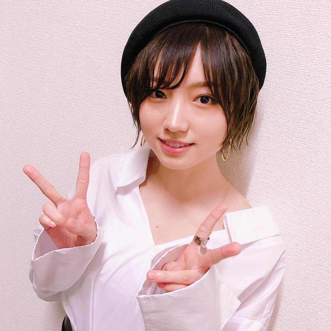 太田夢莉のインスタグラム：「本日18:00～ #蔦屋EBISUBASHI で開催予定の #ノスタルチメンタル お渡し会スタート📖✨ 残りわずかとなった当日券は4階で発売中です！ みなさんに会えるのを楽しみにしているまる☺︎ #いまから #いよいよ #大阪で #お渡し会  #蔦屋戎橋 #会えるの #楽しみ #ノスタルチメンタル #太田夢莉 #NMB48  #ゆーりの #初めての #写真集 #見て #飾って #買って #遊ばんといて #ゆーりまる @t_ebisubashi  @yustagram12」