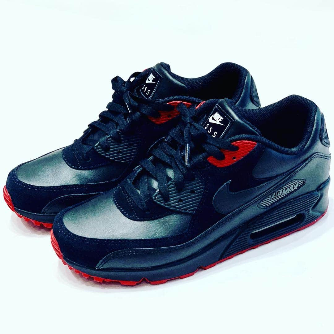 兼子ただしさんのインスタグラム写真 - (兼子ただしInstagram)「NIKE〜AIR Max I オーダーカラー届きました！SSSサイン入ってる！  #兼子ただし #ナイキスニーカー」4月9日 18時06分 - kanekostretch