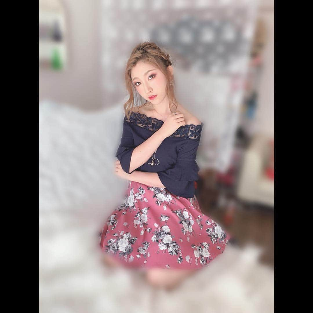 鈴木真梨耶さんのインスタグラム写真 - (鈴木真梨耶Instagram)「#pink #spring  #ROSEAREAL #MaRiyaSuzuki #ロザリオ #鈴木真梨耶」4月9日 18時07分 - mariya_suzuki