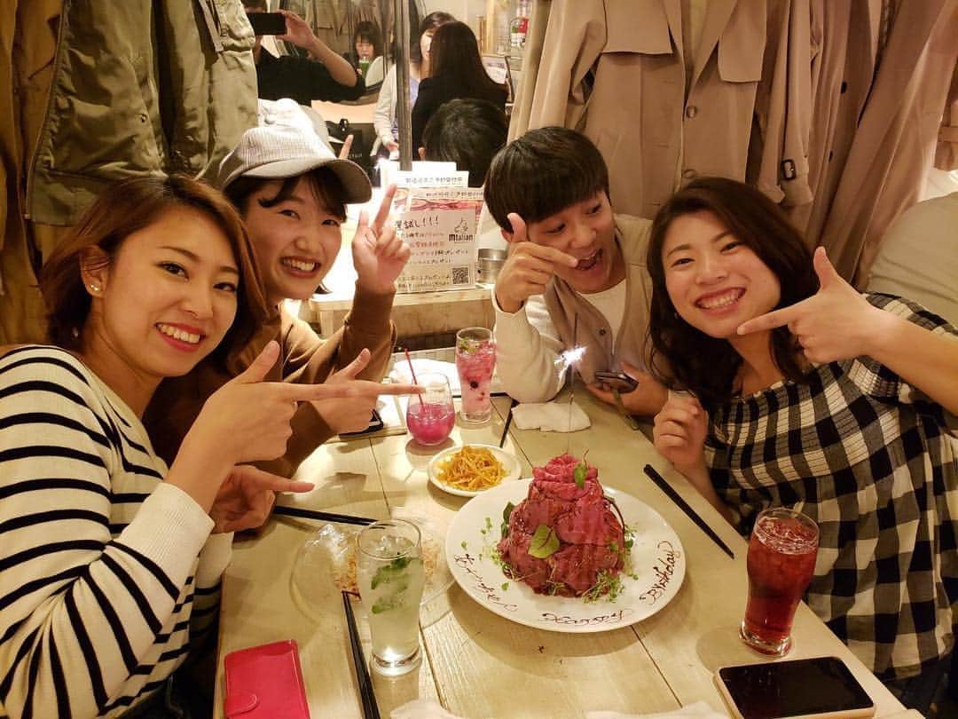 肉talian 金山店のインスタグラム：「＊ ・ こんばんは🌜 肉talian金山店のなつきです🍖❤️ ・ 今日も元気に営業しております🌟🌟🌟 ・ ・ ・ #肉talian #肉タリアン #金山 #名古屋 #meat #wine #サングリア #プレート #デザートプレート #メッセージプレート」