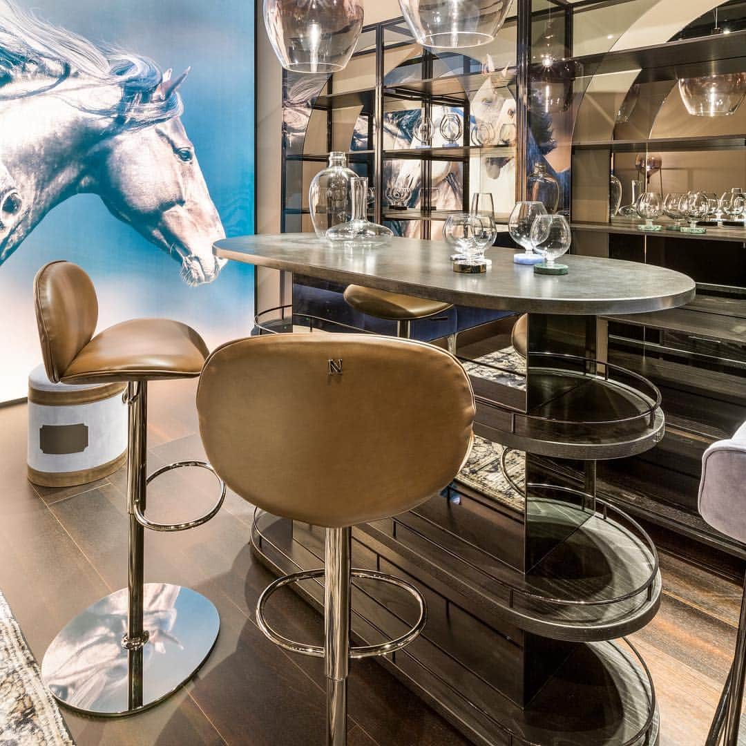 Natuzzi Officialさんのインスタグラム写真 - (Natuzzi OfficialInstagram)「Discover our Dandy collection by @marcelwanders: a tribute to a globetrotter’s return to his origins that combines emotions, experiences and inspirations. Discover the collection at our stand. #SaloneDelMobile2019 #MDW #mdw19 #NatuzziMadreTerra #Natuzzi60 #sustainabledesign」4月9日 18時14分 - natuzzi