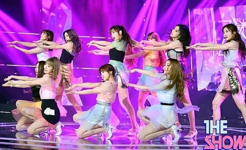 h3artbrak3rsさんのインスタグラム写真 - (h3artbrak3rsInstagram)「#IZONE #아이즈원 #アイズワン #wonyoung #장원영 #sakura #宮脇咲良 #yuri #조유리 #yena #최예나 #yujin #안유진 #nako #矢吹奈子 #unbi #권은비 #hyewon #강혜원 #hitomi #本田仁美 #chaewon #김채원 #minju #김민주 #chaeyeon #이채연 #theshow #비올레타 #Violeta」4月9日 18時16分 - h3artbrak3rs