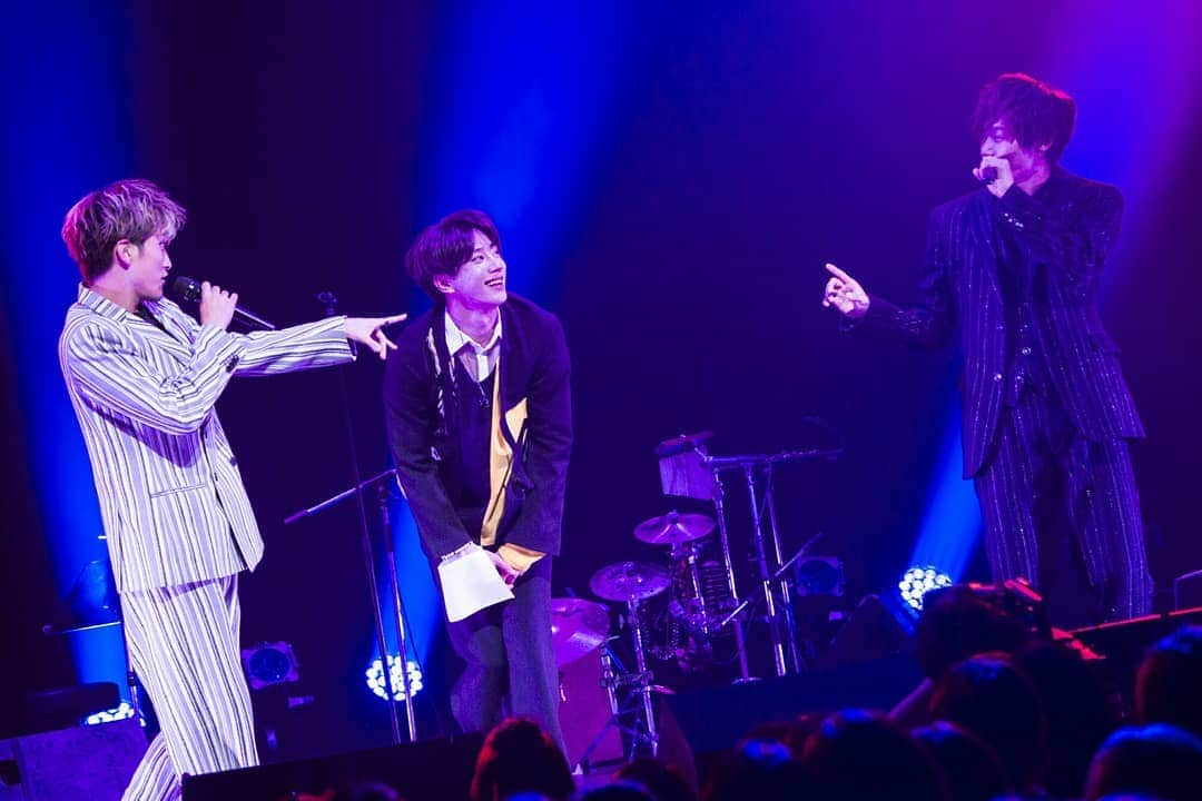 ジュンさんのインスタグラム写真 - (ジュンInstagram)「•190408 | JUN st Event 2019~Phenomenal World~at SHIBUYA TSUTAYA O-EAST . ×Follow @JunUKISS for more . | #jun #junyoung #leejunyoung #kevin #kevinwoo #kiseop #elikim  #shinsoohyun #hoon #ukiss #unb #iraniankissme #Kpop #kpopboys  #maknae #Kdrama #준 #유키스 #UNB #유앤비 | @ukiss_jun97」4月9日 18時21分 - junukiss