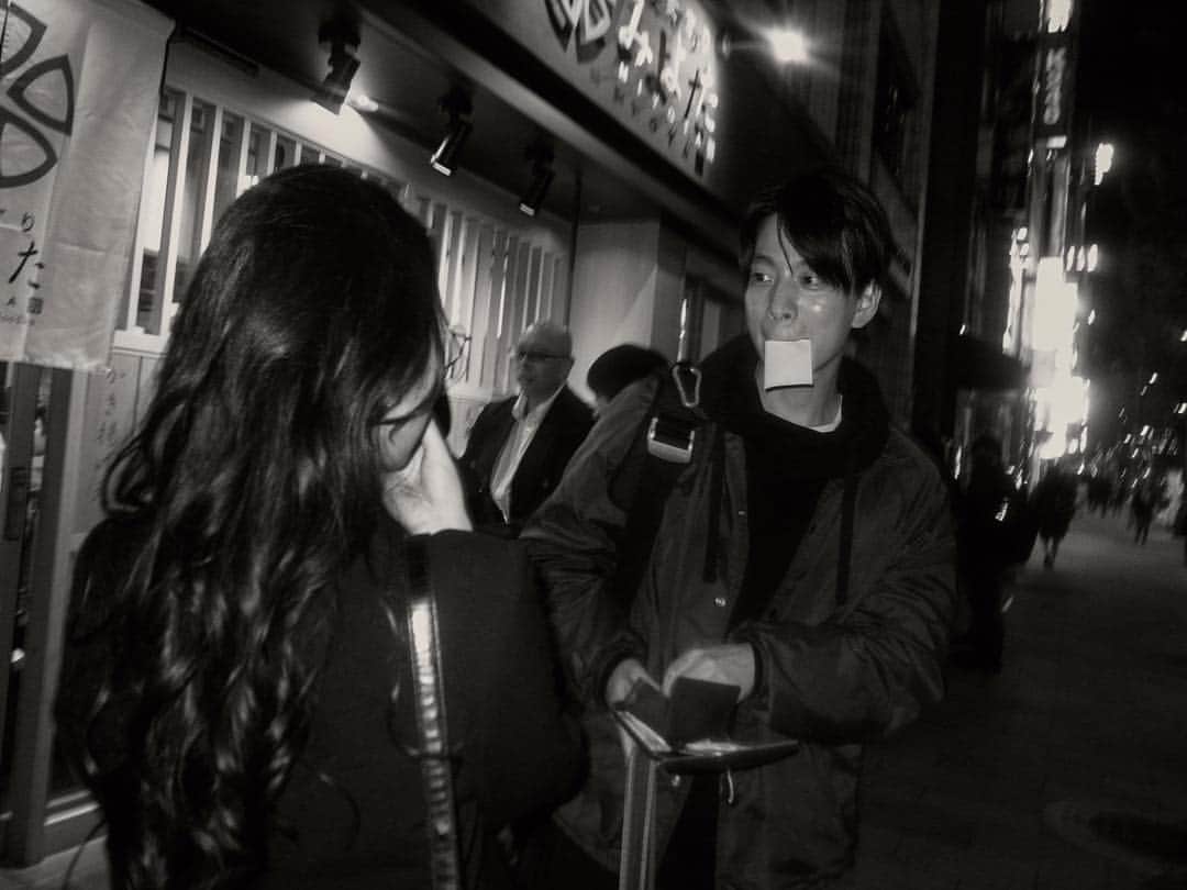 中村舞子さんのインスタグラム写真 - (中村舞子Instagram)「一人は少し体を壊し、もう一人はなかなか東京に出てこなくなり、そしてもう一人はイスラエルに移住。さまざまな変化を受け入れながら、受け止めながらまたひとつ友だちになる。」4月9日 11時14分 - maiko_rivera_nakamura