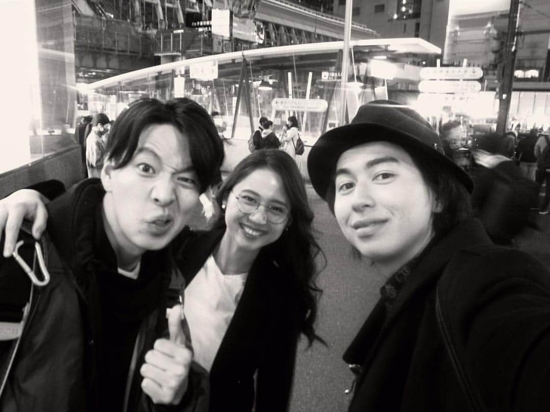 中村舞子のインスタグラム：「一人は少し体を壊し、もう一人はなかなか東京に出てこなくなり、そしてもう一人はイスラエルに移住。さまざまな変化を受け入れながら、受け止めながらまたひとつ友だちになる。」