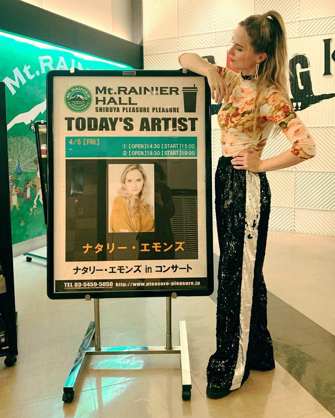 ナタリー・エモンズさんのインスタグラム写真 - (ナタリー・エモンズInstagram)「本日のアーティスト🤩✨ TODAY’S ARTIST 🎼🎶 #ナタリーエモンズ 📸: @sayamisayami @eikoeiko1171」4月9日 11時50分 - natalieemmons