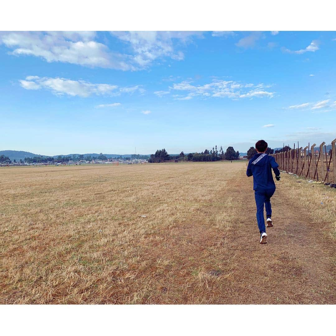 神野大地さんのインスタグラム写真 - (神野大地Instagram)「やっと電波入った！笑 エチオピアで頑張ってます！🏃‍♂️🏃‍♂️ #エチオピア合宿 #Sululta」4月9日 12時09分 - daichi_0913