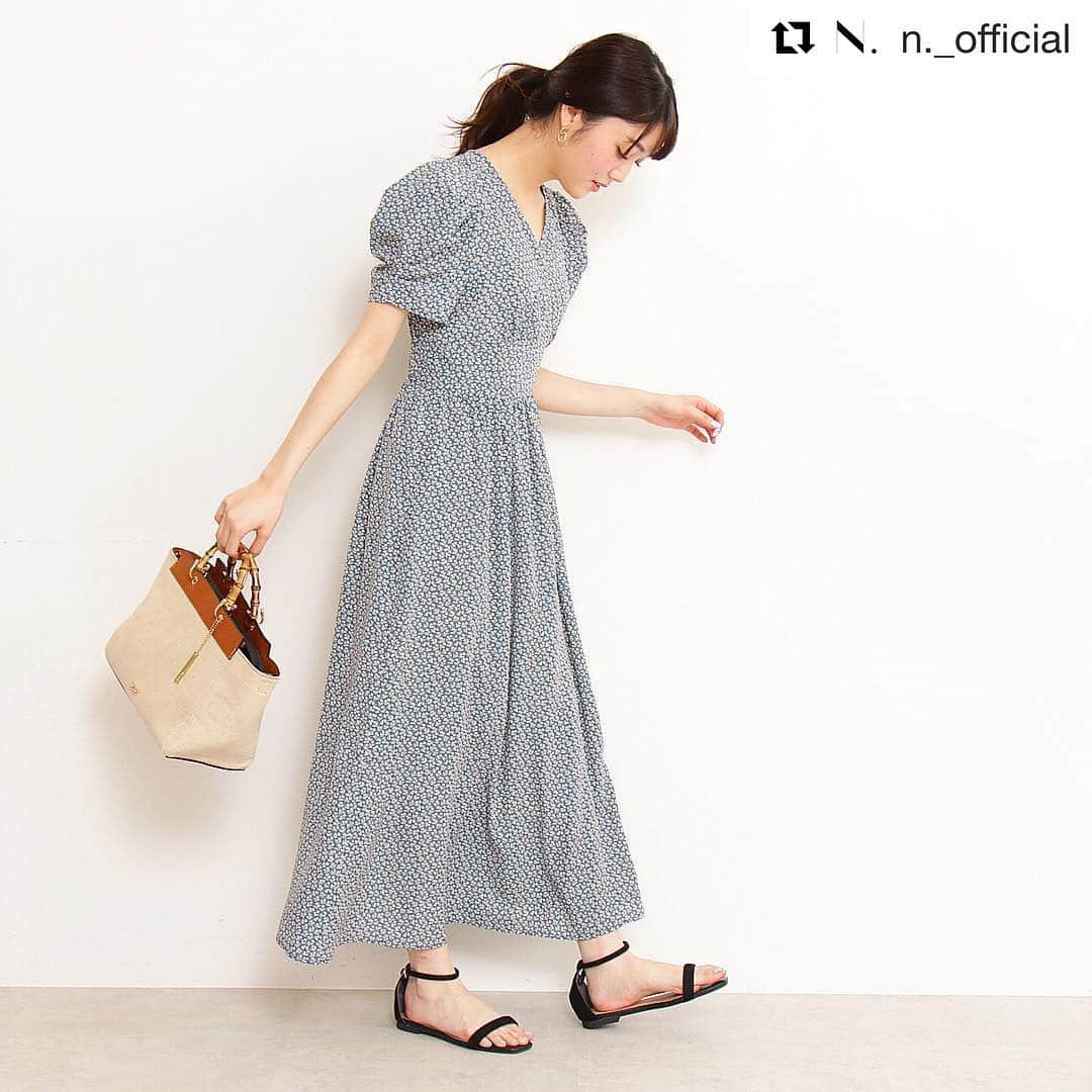 松川菜々花さんのインスタグラム写真 - (松川菜々花Instagram)「・ ・ @n._official 👗♡ ・ ・  #大人コーデ #春コーデ #春ワンピ #ワンピ #ワンピース #カゴバック #サンダルコーデ  #お花見 #お花見コーデ  #ファッション #らくちんコーデ #松川菜々花 #私服じゃないよ」4月9日 12時49分 - matsukawa__nanaka