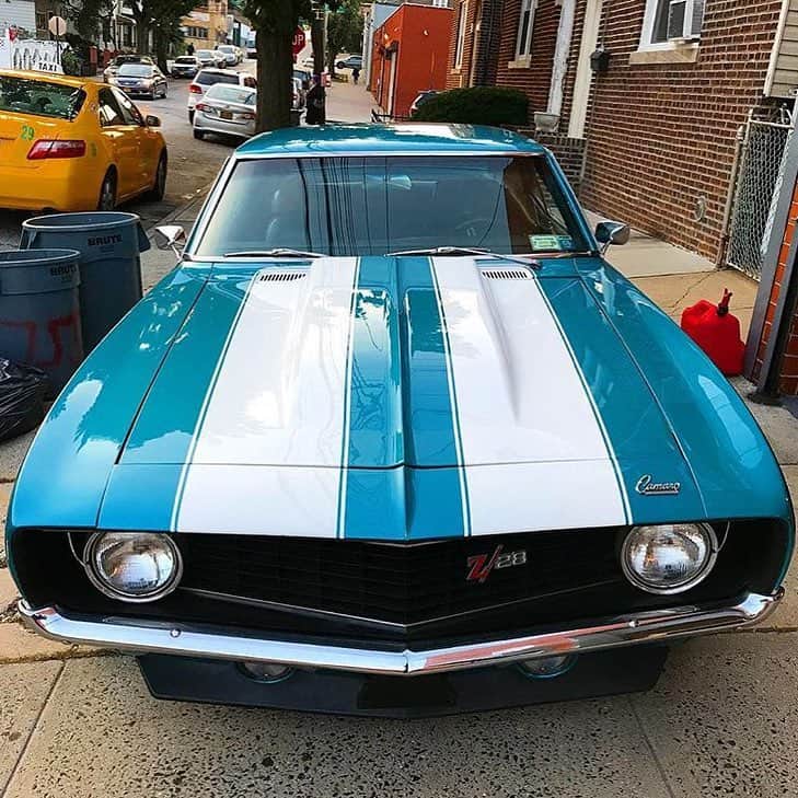 ファンクマスター・フレックスのインスタグラム：「My #69camaro #Z28 !!!!! My muscle car game mean!!!! Lou/Valanca」